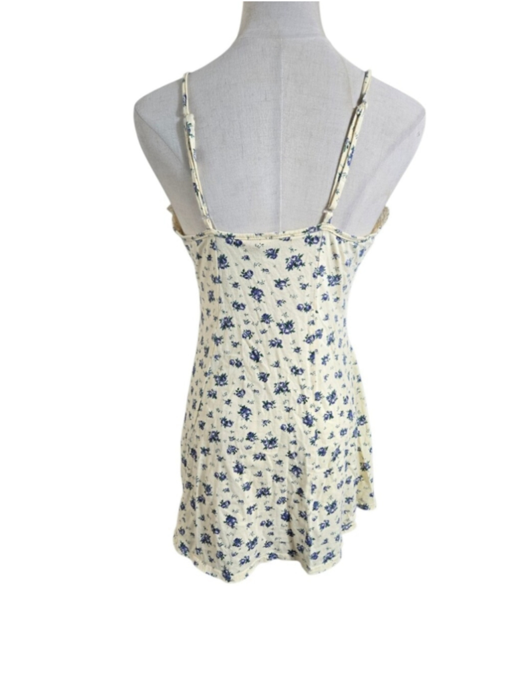Victoria's Secret Vintage Buttercream Yellow Floral Lace-Trim Mini Dress - Picture 4 of 8